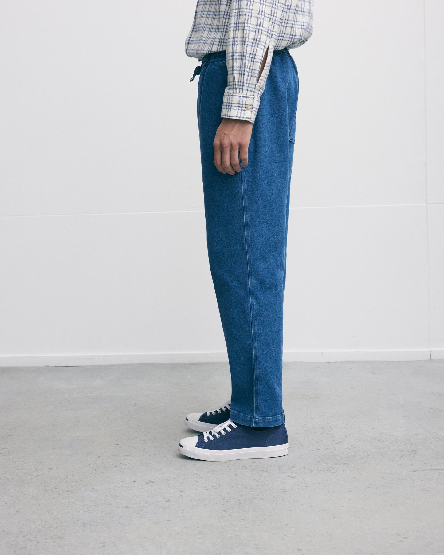 Relaxed fit trousers