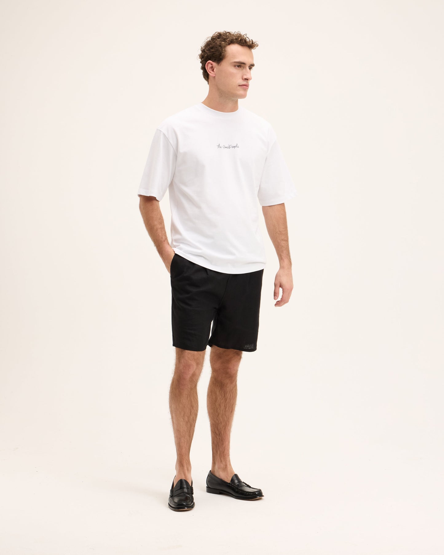 Hlin Linen Shorts